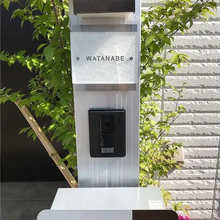 ガラス職人がつくるヴィンテージ風ガラス表札【hf-v02】