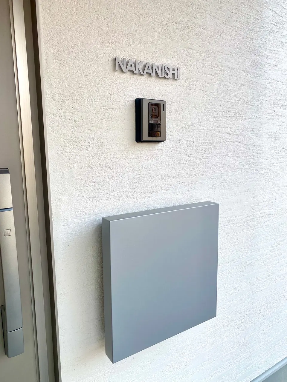 アンダーラインのないシンプルな切り文字レーザーカットステンレス表札【lcsr-01】