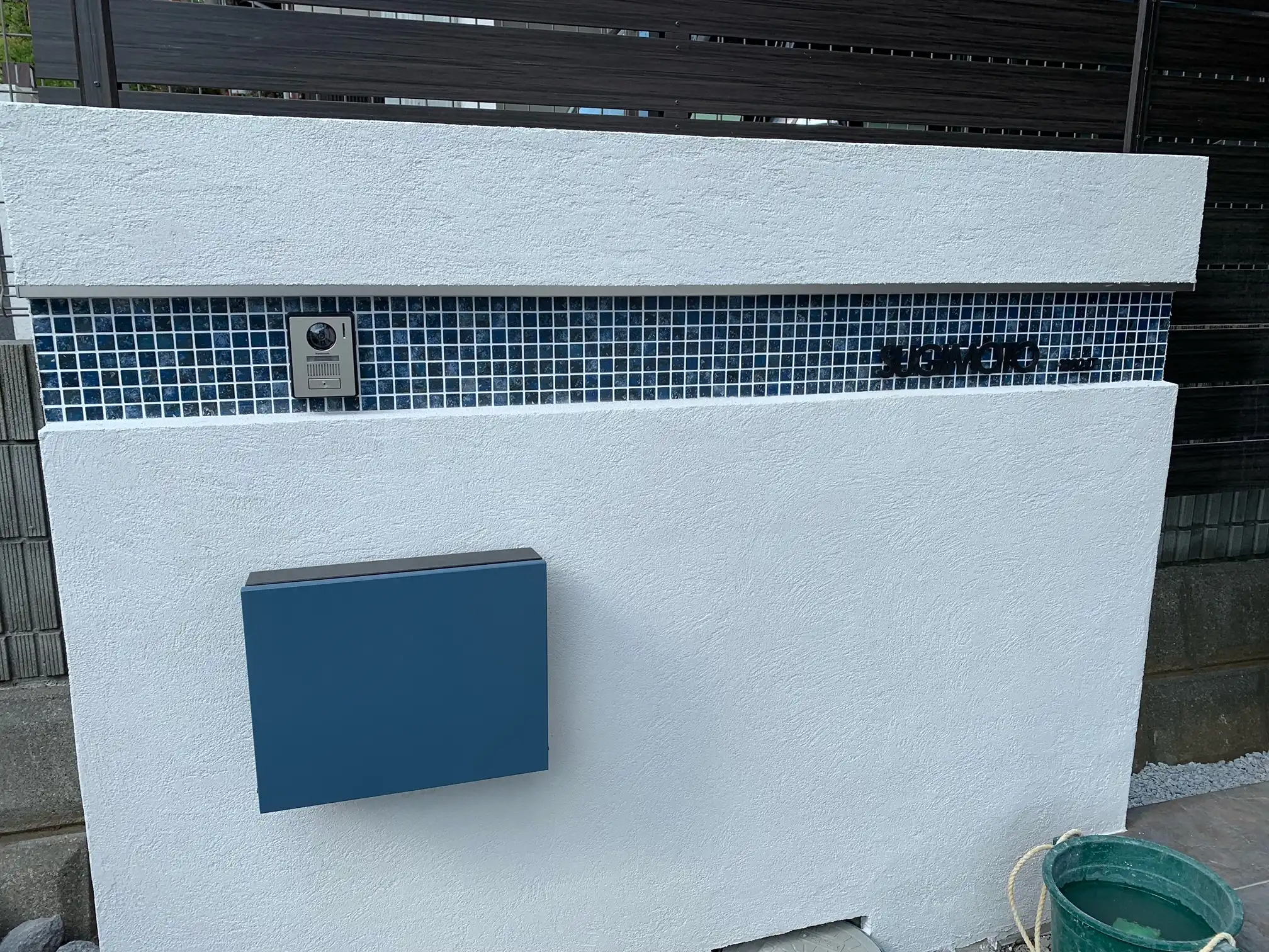 アンダーラインのないシンプルな切り文字レーザーカットステンレス表札【lcsr-01】