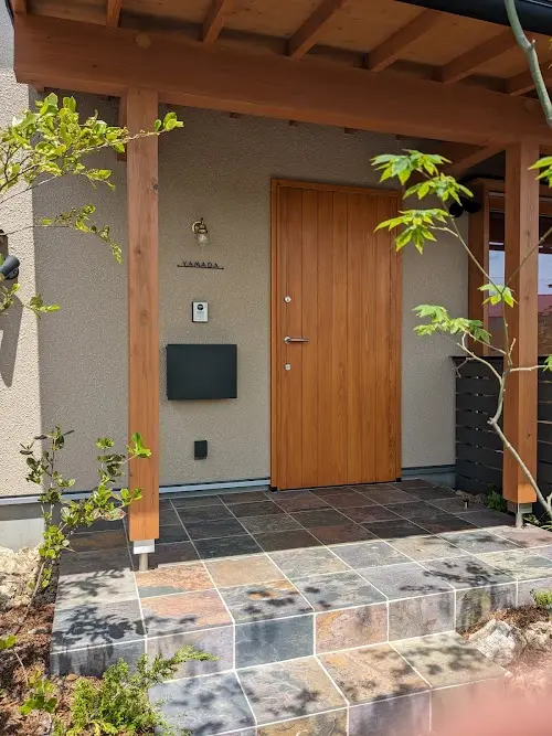 人気のカフェスタイル レーザーカットステンレス表札【LCS-03】