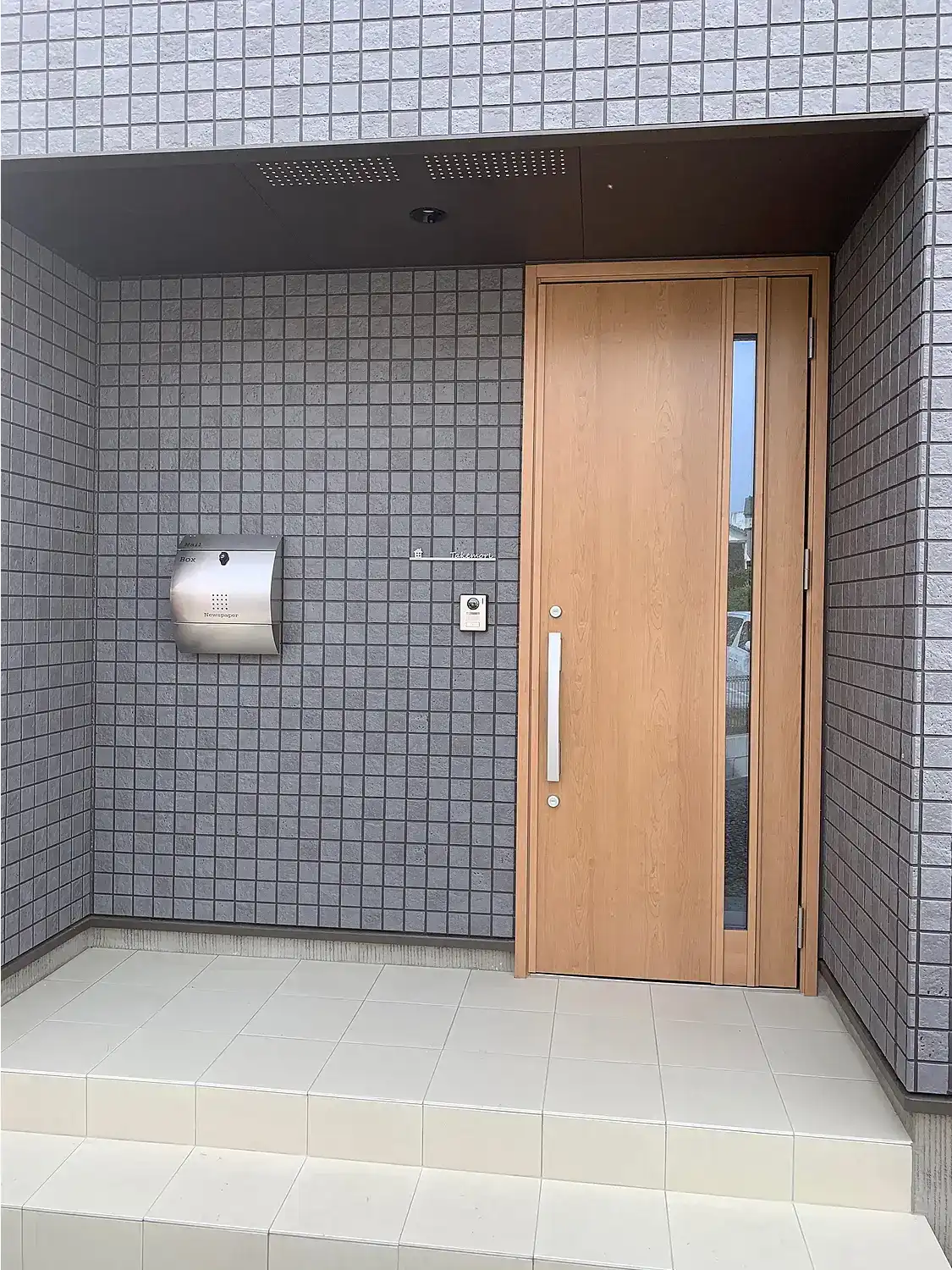 シンプルボーダーラインのレーザーカットステンレス表札【LCS-33】