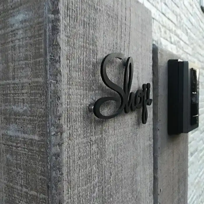 アンダーラインのないシンプルな切り文字レーザーカットステンレス表札【lcsr-02】