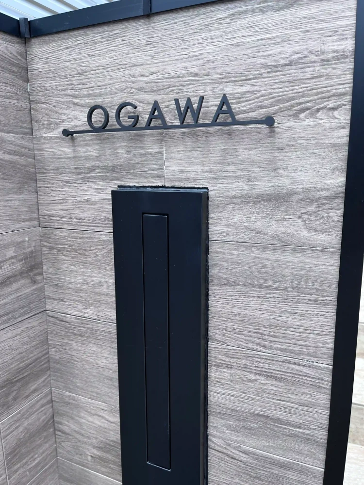 人気のカフェスタイル レーザーカットステンレス表札【LCS-03】