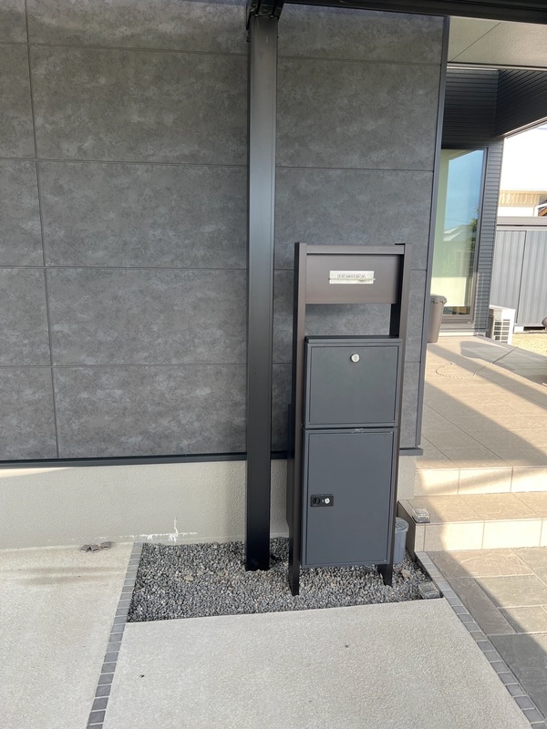 エントランスにひとつ上のクオリティを レーザーカット ステンレス マンション表札【LCSM-01】