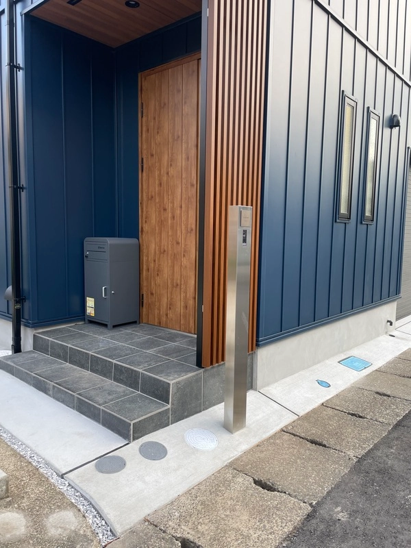 ペタっと貼れる上質なタイル表札 CALM カルム タイル表札【hsm-16】